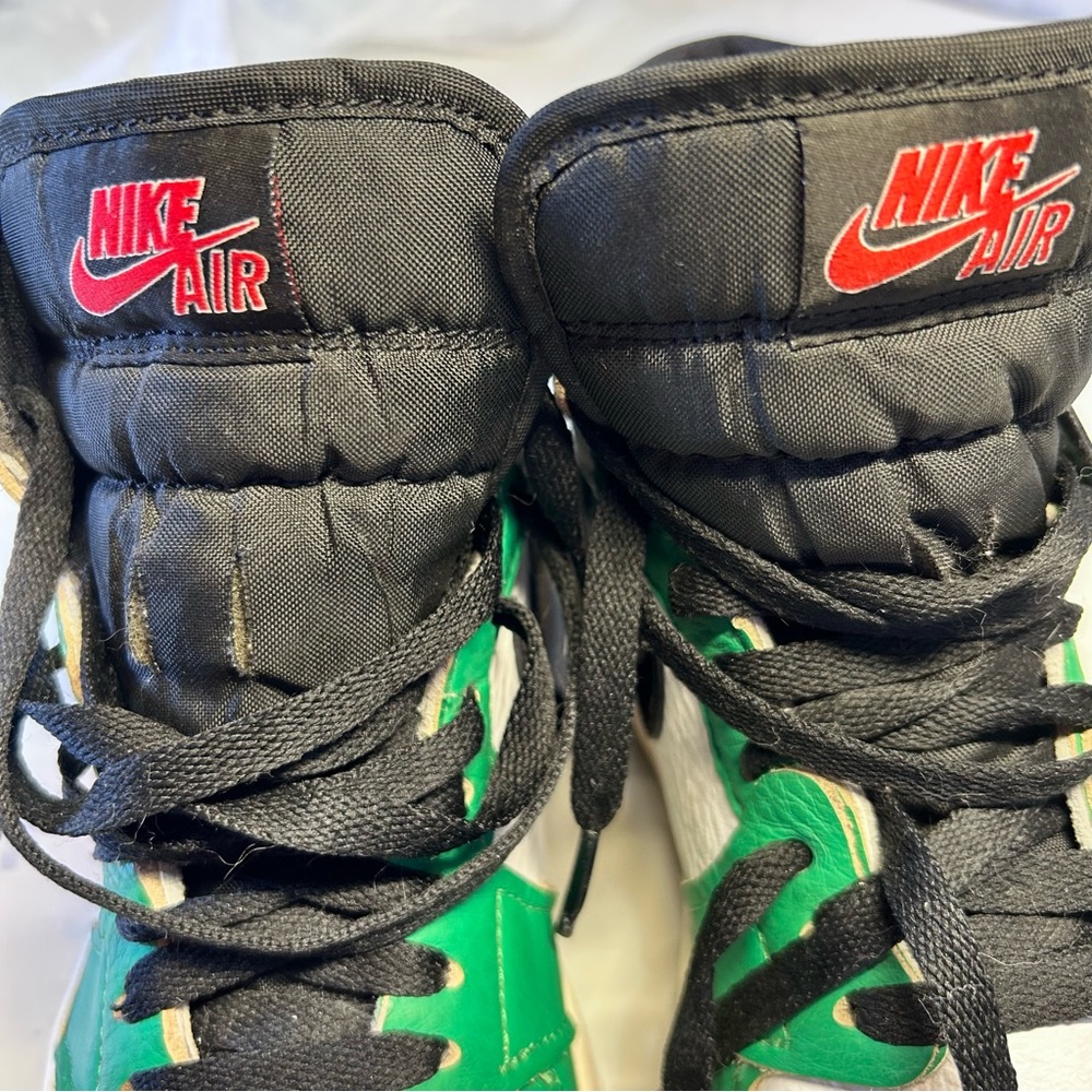 Nike Air Jordan Women’s Green and White Leather High Tops. Size 7.5 - Picture 13 of 16